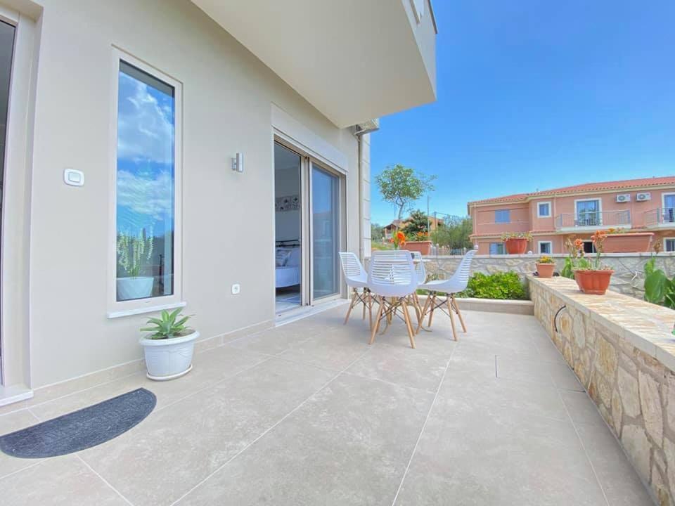 イプソスGrey Luxury Houseアパートメント エクステリア 写真