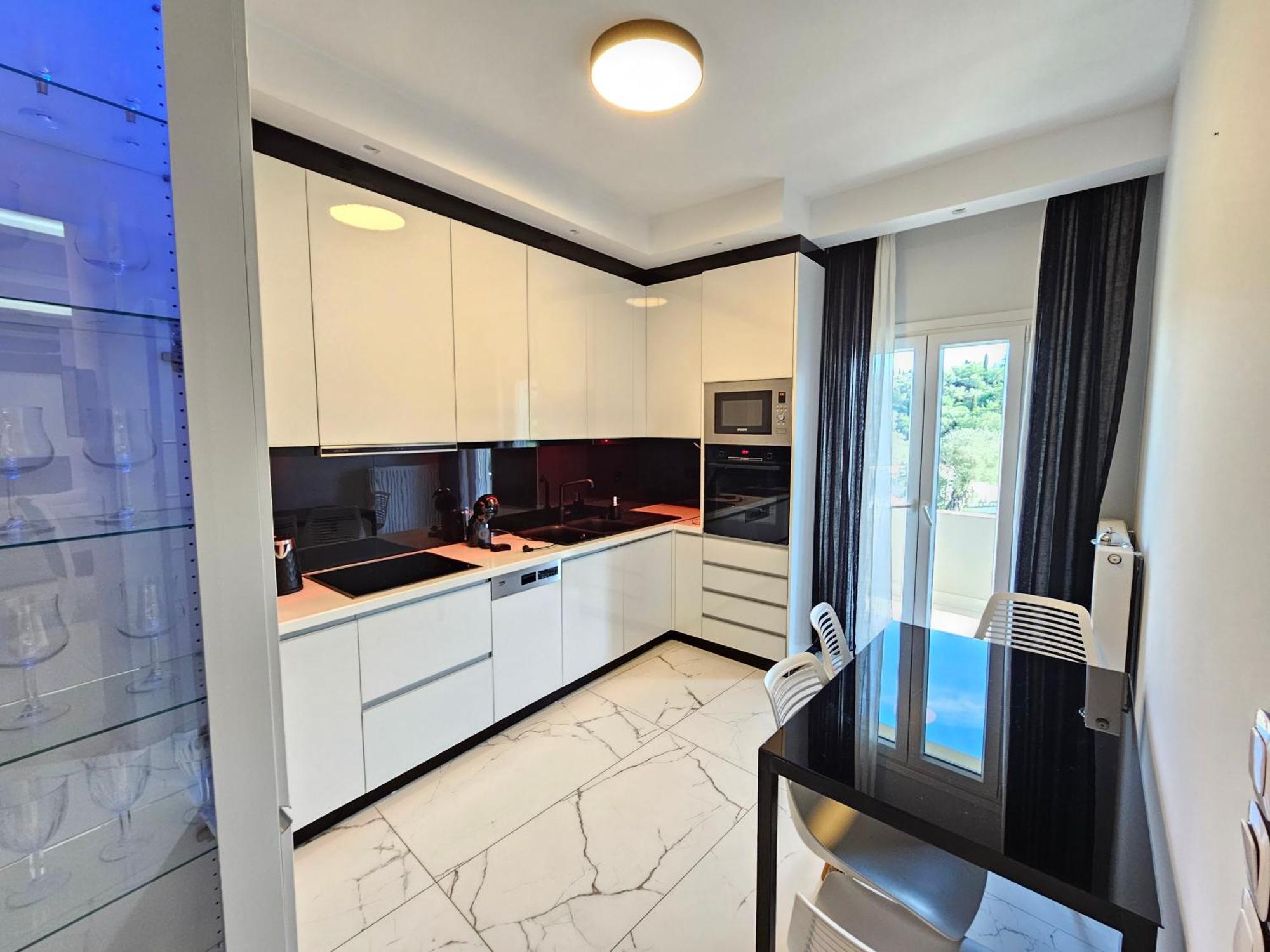 イプソスGrey Luxury Houseアパートメント エクステリア 写真